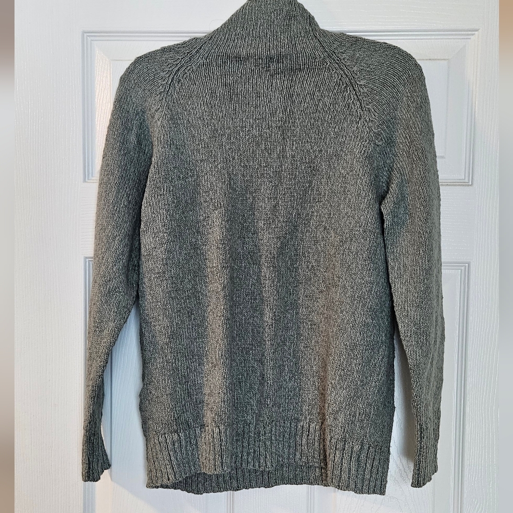 L.L. Bean Green Turtleneck Sweater - Picture 3 of 7